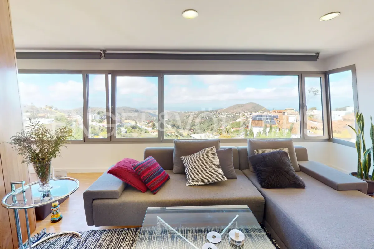 Casa única en Tafira con espectaculares vistas y diseño vanguardista, Las Palmas de G.C.