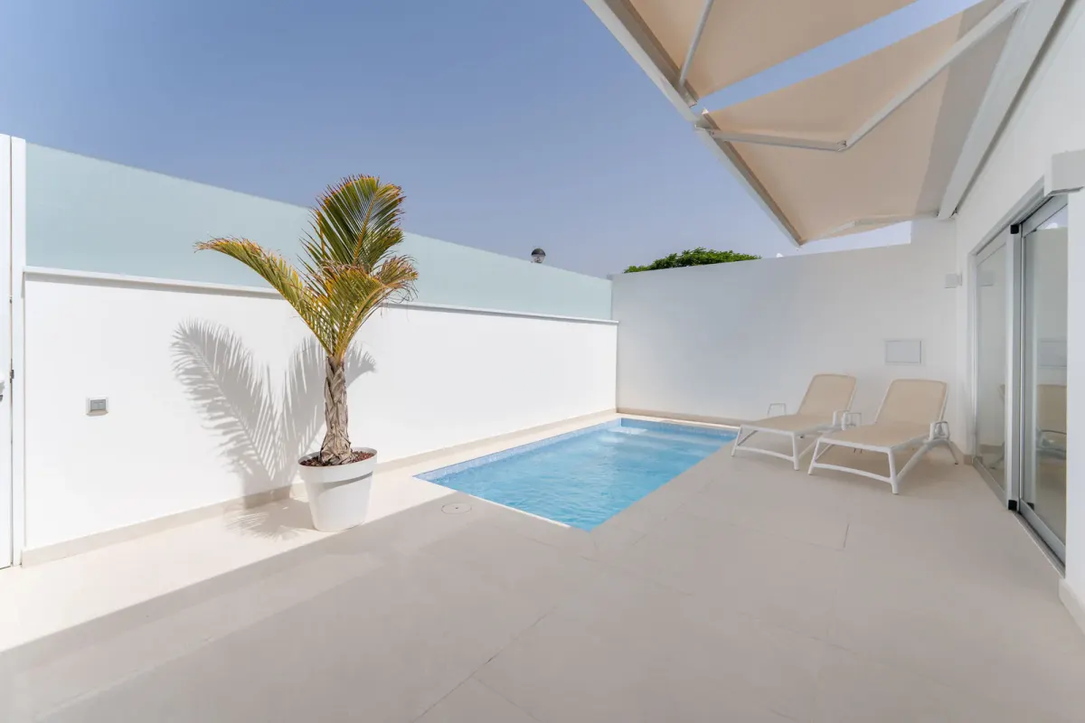Un Refugio de Luz y Serenidad en Maspalomas: Donde el Tiempo Se Detiene, San Bartolomé de Tirajana
